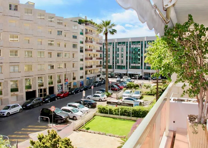 Apartamento Ref 2003 - Croisette - 3 Mins From The Croissette Cannes