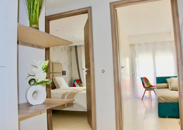 Ref 2003 - Croisette - 3 Mins From The Croissette